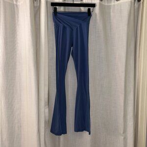 OFFLINE by Aerie Real Me High Waisted Flare Leggings – Size M (Short)